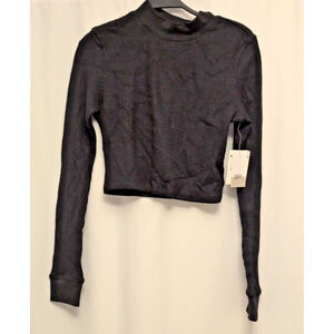 Bp M Thermal type weave Crop Nwt Black Sweater